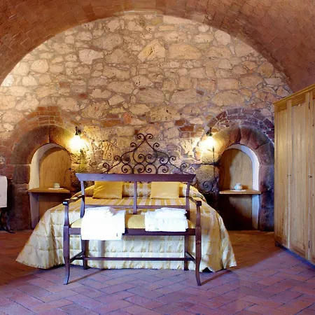 Farm stay La Fornace Di San Galgano *